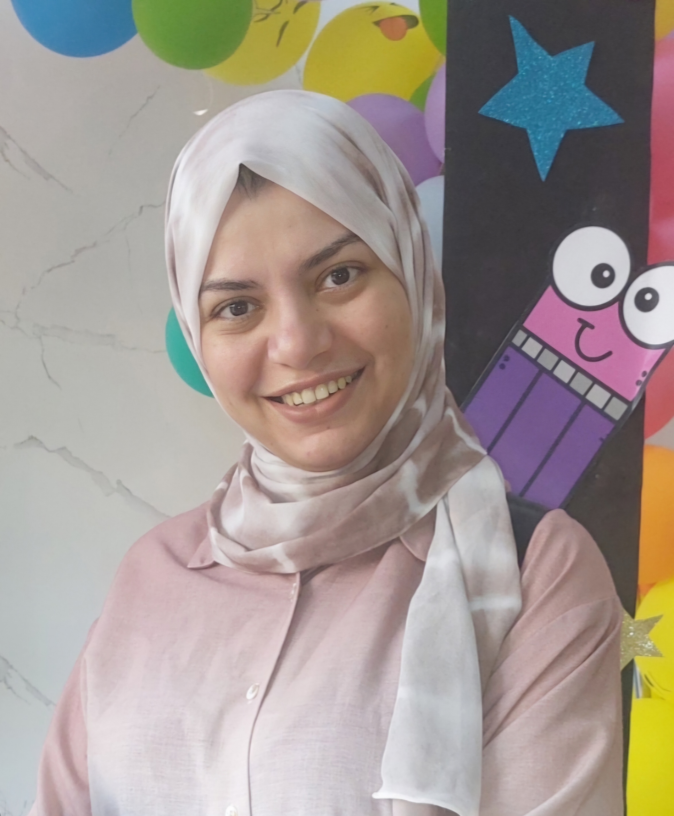 أ / ايناس السيد (لغة انجليزية )